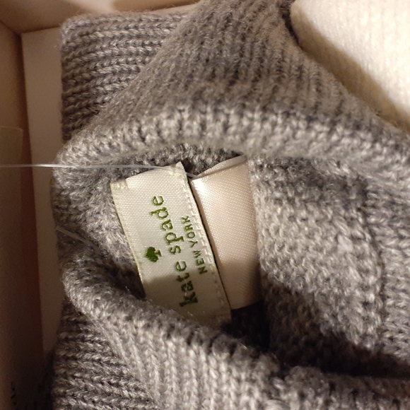 KATE SPADE 2pc HAT/ GLOVE SET WITH BOW & BOX - Picture 5 of 10